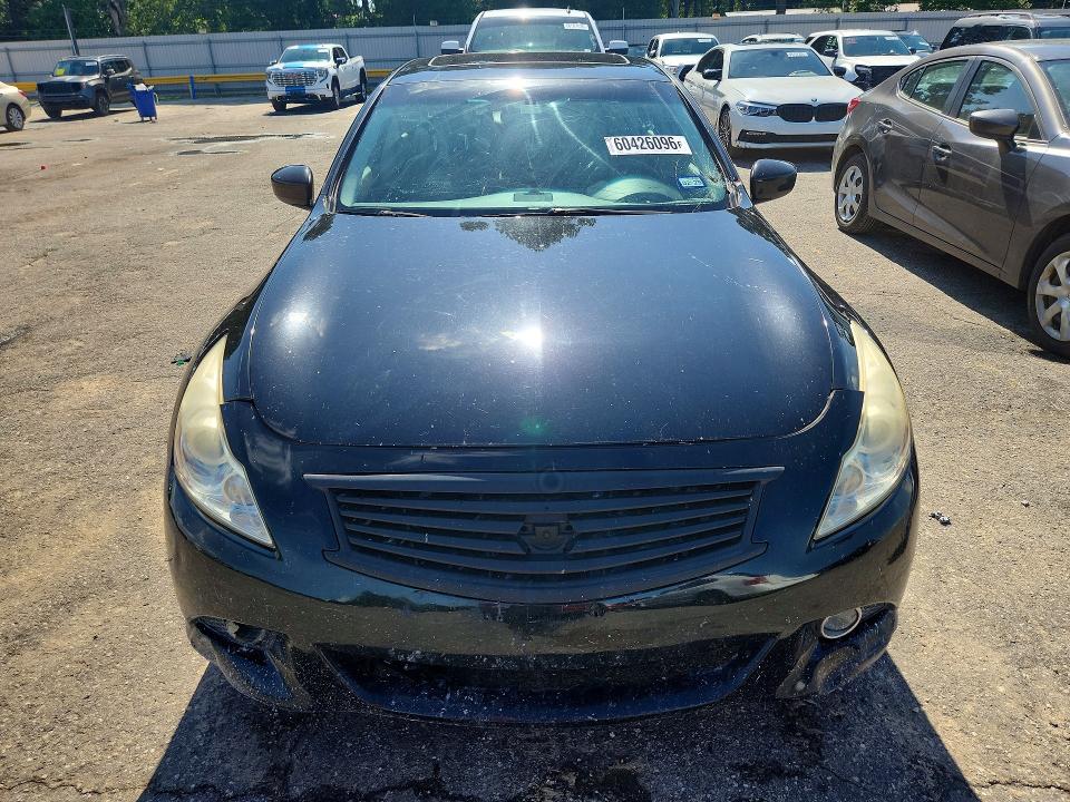 60426096 :رقم المزاد ، JN1CV6AP0FM501701 vin ، 2015 Infiniti Q40 مزاد بيع