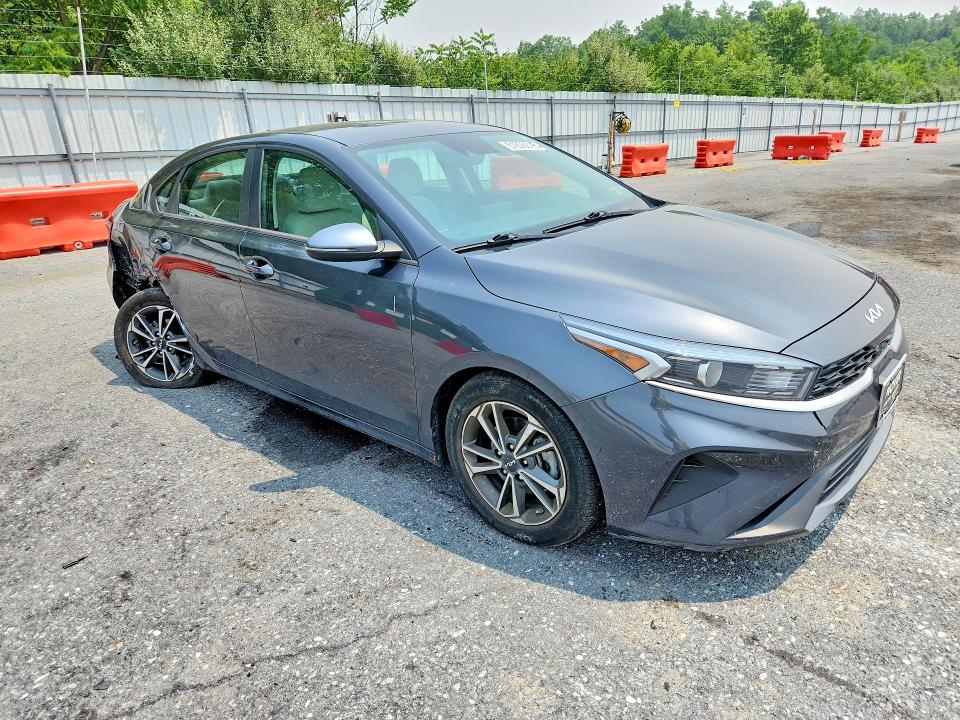 61806876 :رقم المزاد ، 3KPF24AD6PE661885 vin ، 2023 Kia Forte مزاد بيع