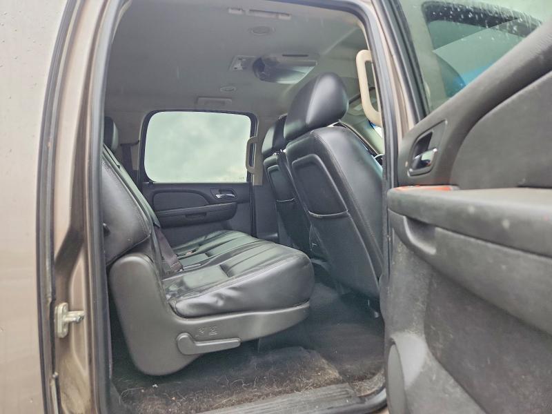 Продажа на аукционе авто 2012 Chevrolet Suburban, vin: 1GNSKJE74CR298400, номер лота: 60799406