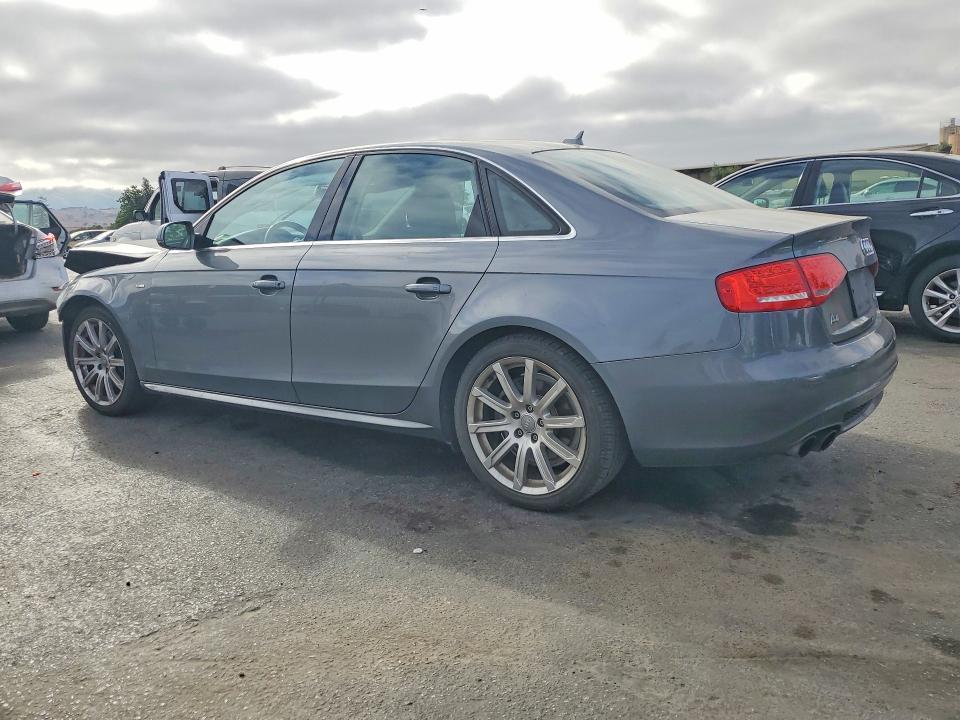 Продажа на аукционе авто 2012 Audi A4, vin: WAUKFAFL7CA120341, номер лота: 60012486