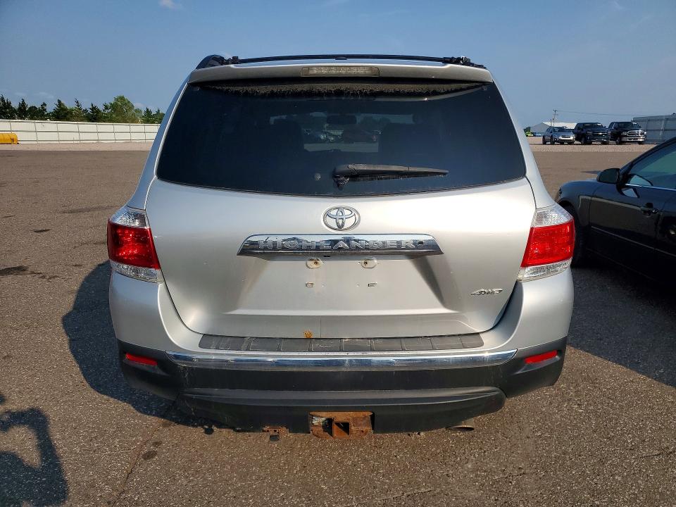 Продажа на аукционе авто 2011 Toyota Highlander, vin: 5TDDK3EH7BS051197, номер лота: 61688816