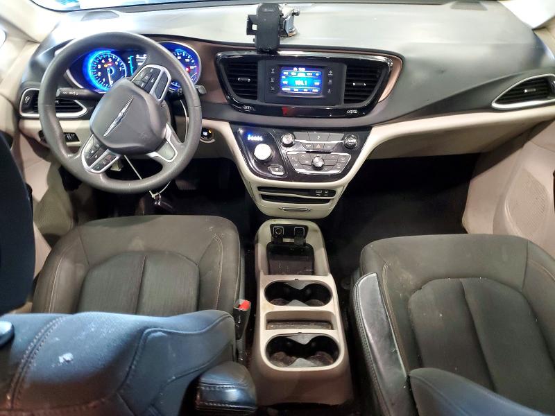 60389006 :رقم المزاد ، 2C4RC1DG8HR522212 vin ، 2017 Chrysler Pacifica مزاد بيع