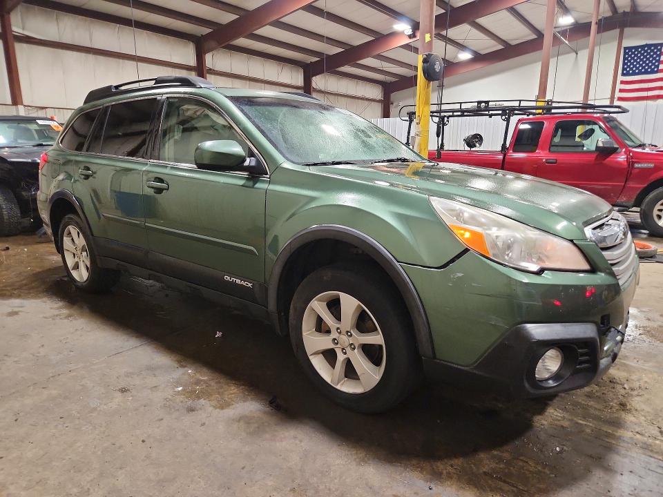 Продажа на аукционе авто 2014 Subaru Outback, vin: 4S4BRBDC6E3235678, номер лота: 62121506