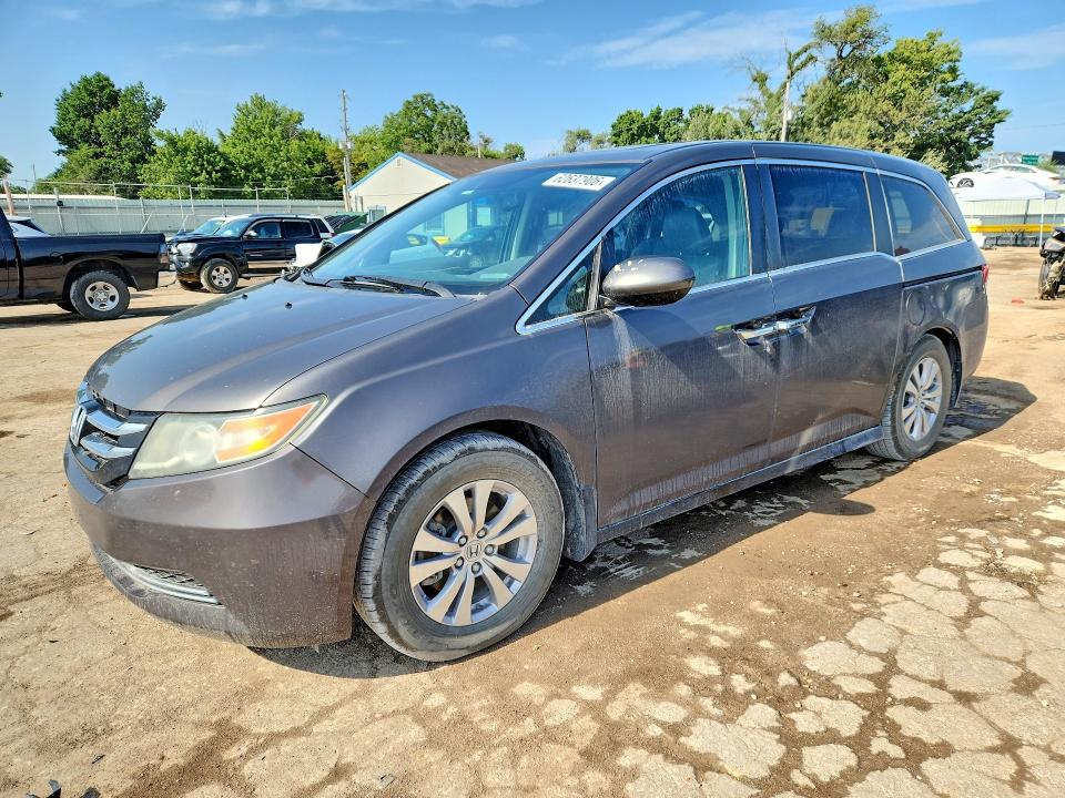 62637906 :رقم المزاد ، 5FNRL5H61EB105286 vin ، 2014 Honda Odyssey مزاد بيع