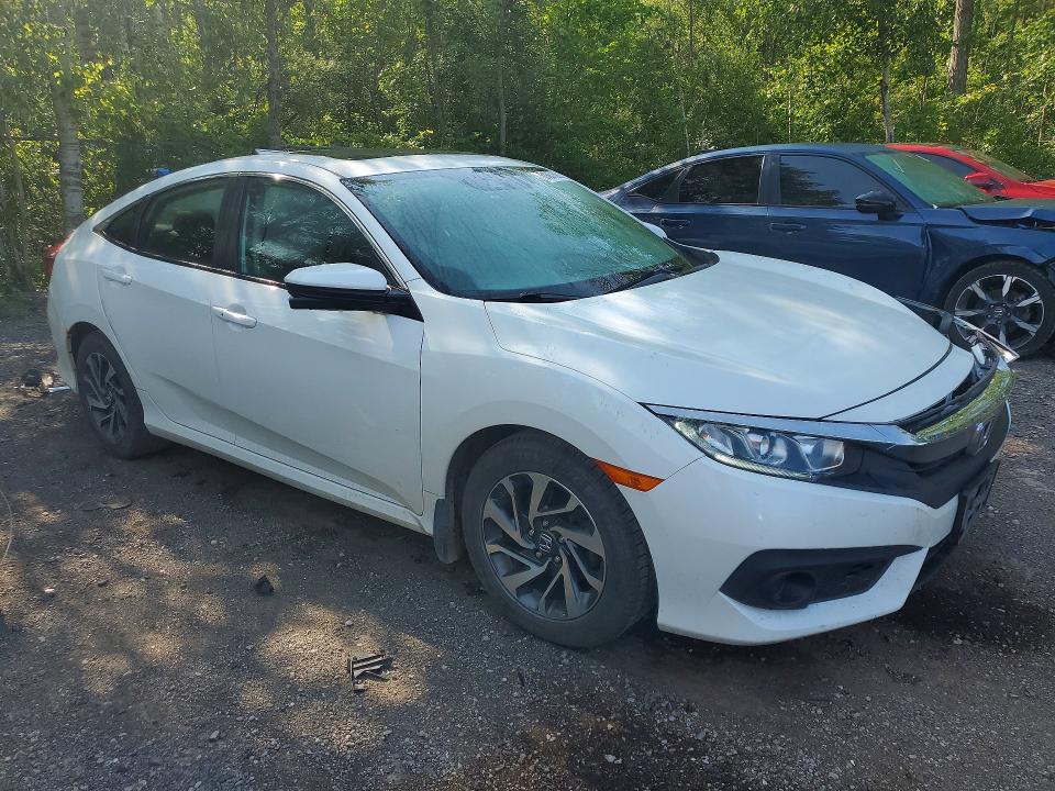 2017 Honda Civic მანქანა იყიდება აუქციონზე, vin: 2HGFC2F84HH010212, აუქციონის ნომერი: 61607826