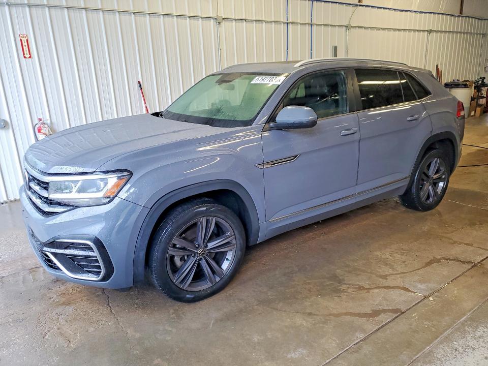 61927036 :رقم المزاد ، 1V2RE2CA6MC215085 vin ، 2021 Volkswagen Atlas Cross Sport مزاد بيع