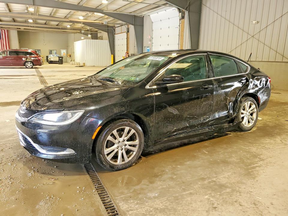 61953016 :رقم المزاد ، 1C3CCCABXFN733274 vin ، 2015 Chrysler 200 مزاد بيع
