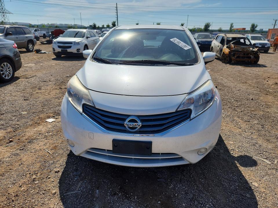 2015 Nissan Versa Note მანქანა იყიდება აუქციონზე, vin: 3N1CE2CP0FL385397, აუქციონის ნომერი: 60176676