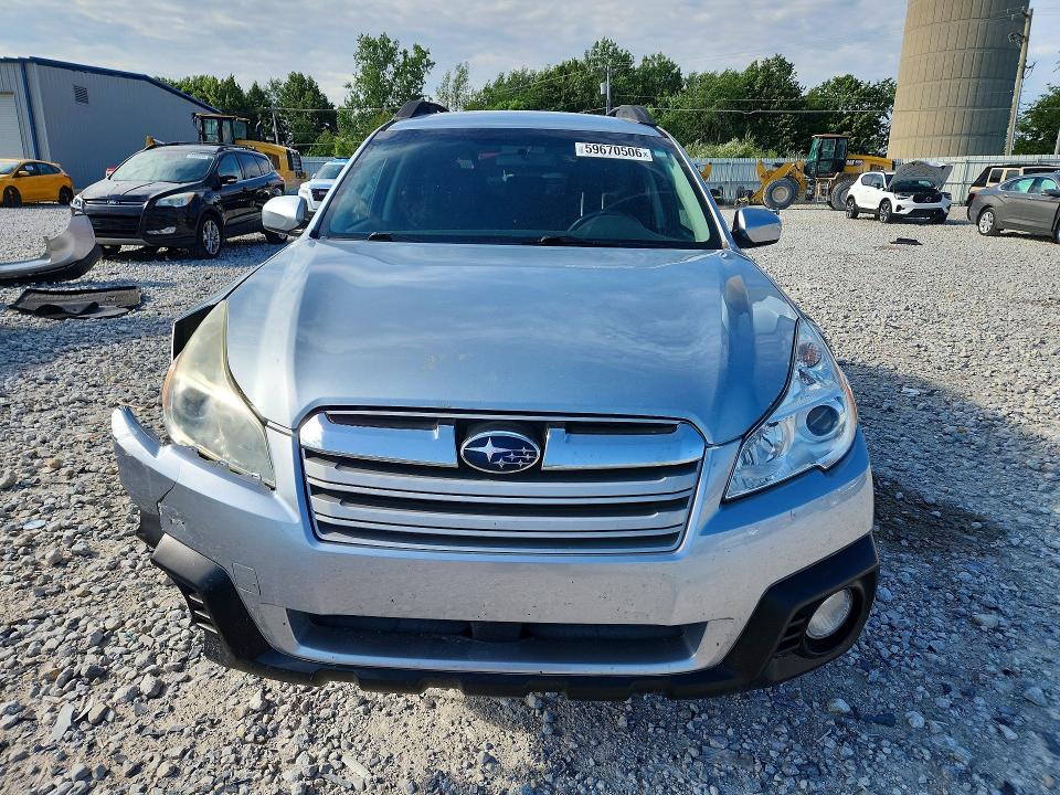 2013 Subaru Outback მანქანა იყიდება აუქციონზე, vin: 4S4BRBCC4D3323547, აუქციონის ნომერი: 59670506