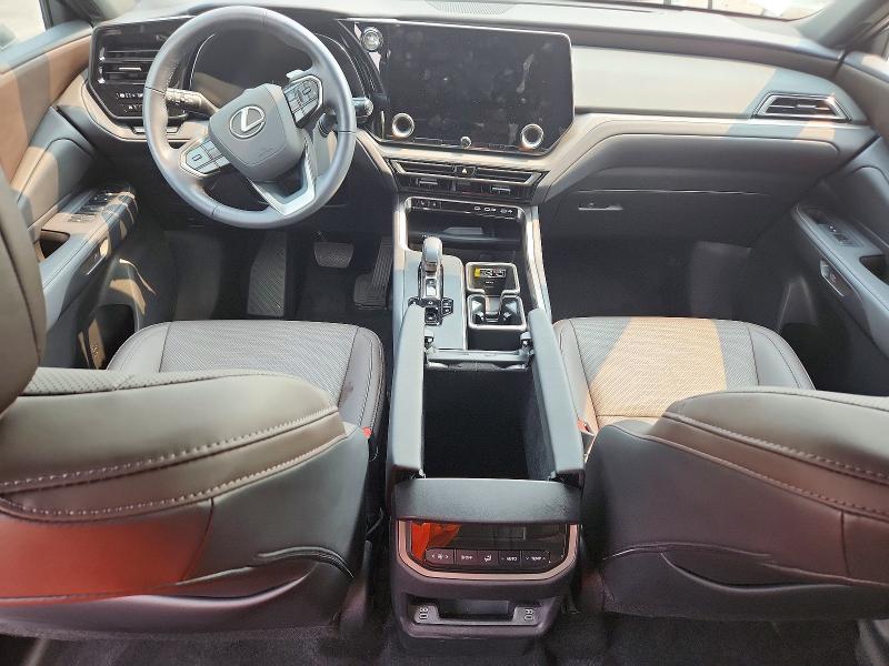 60823666 :رقم المزاد ، 5TDAAAB6XSS038134 vin ، 2025 Lexus Tx 350 مزاد بيع