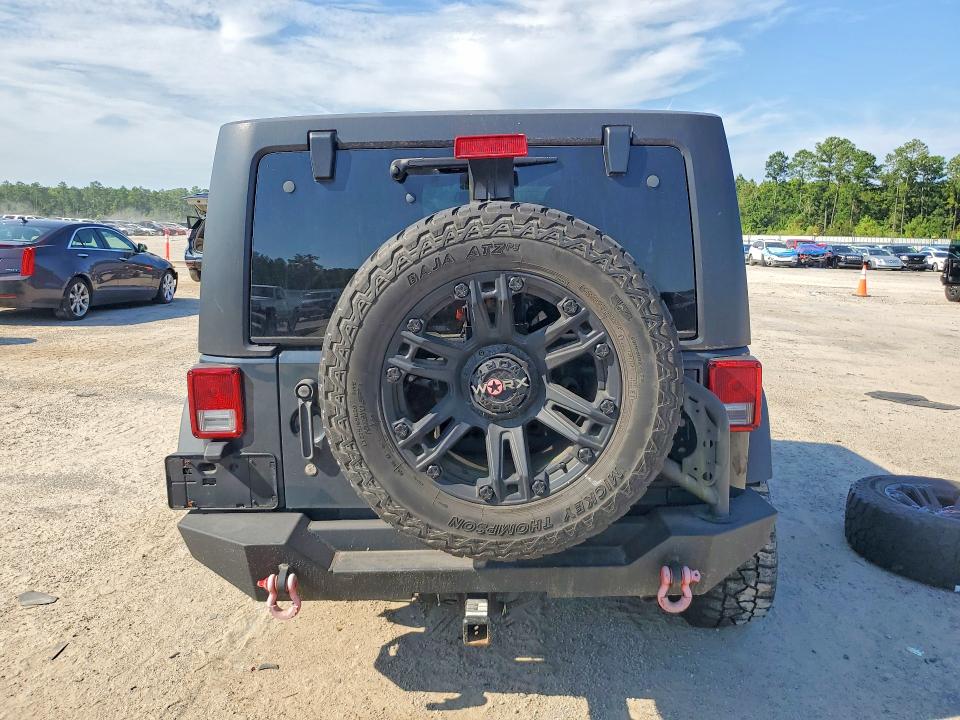 60450506 :رقم المزاد ، 1C4BJWDG1HL662468 vin ، 2017 Jeep Wrangler Unlimited مزاد بيع