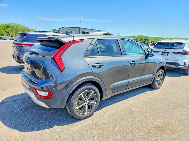 2026 Kia Niro მანქანა იყიდება აუქციონზე, vin: KNDCP3LE5T5329155, აუქციონის ნომერი: 60966306