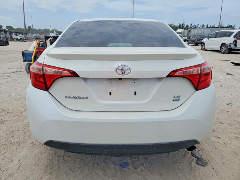 Продаж на аукціоні авто 2018 Toyota Corolla, vin: 5YFBPRHE2JP833461, номер лоту: 59735156