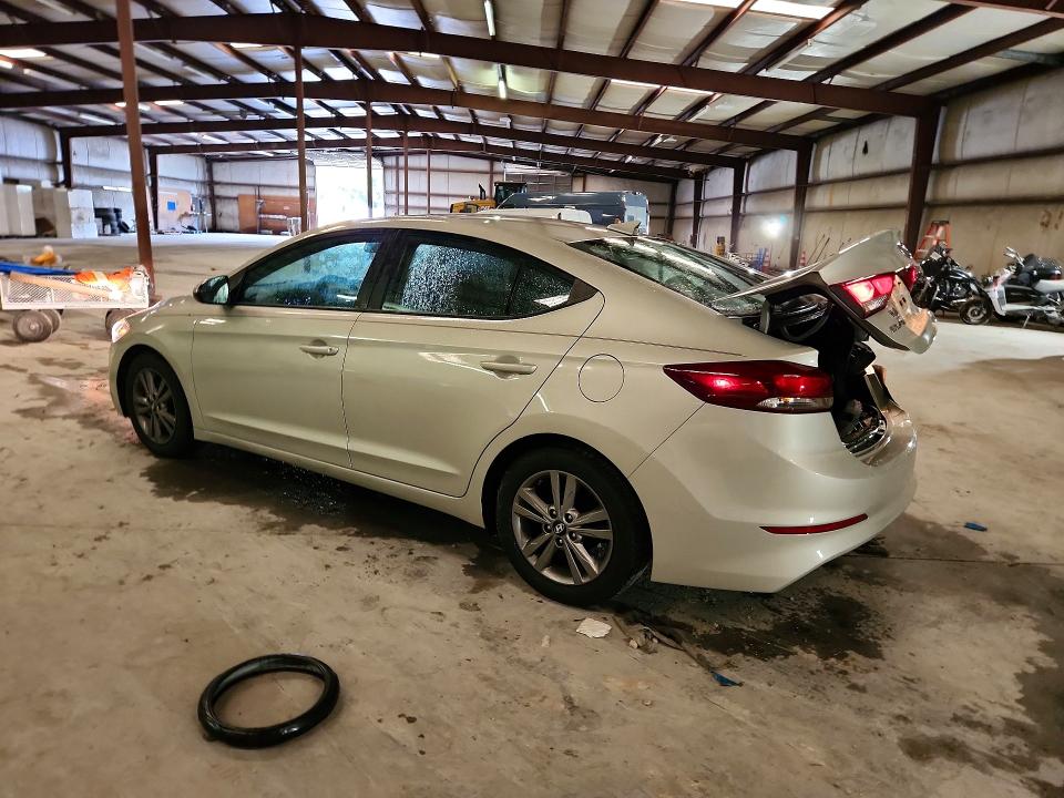 61966266 :رقم المزاد ، 5NPD84LF3HH177559 vin ، 2017 Hyundai Elantra مزاد بيع