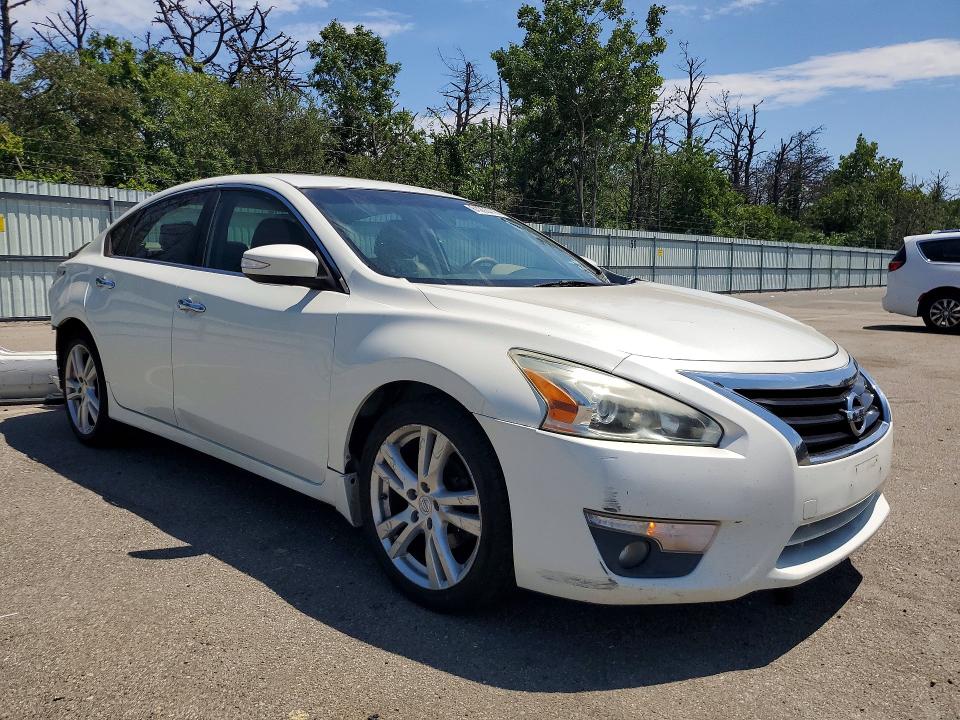 61203716 :رقم المزاد ، 1N4BL3AP6EN222250 vin ، 2014 Nissan Altima مزاد بيع