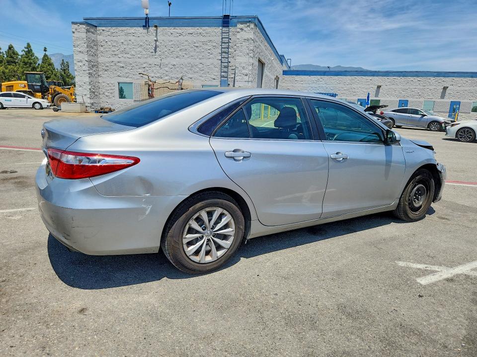 Продажа на аукционе авто 2015 Toyota Camry Hybrid, vin: 4T1BD1FK3FU159278, номер лота: 61317786
