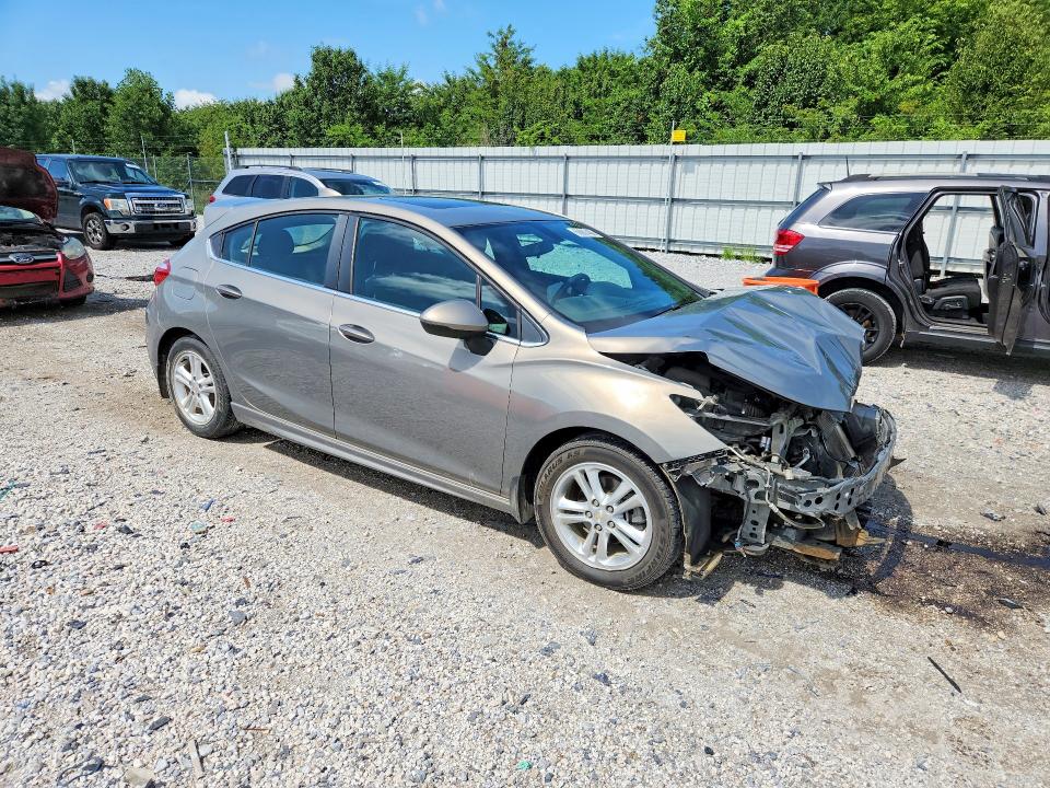 Продажа на аукционе авто 2017 Chevrolet Cruze, vin: 3G1BE6SMXHS574647, номер лота: 60987486