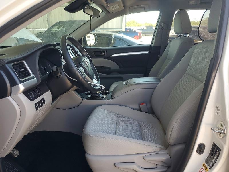 61724376 :رقم المزاد ، 5TDZZRFH1KS300015 vin ، 2019 Toyota Highlander مزاد بيع