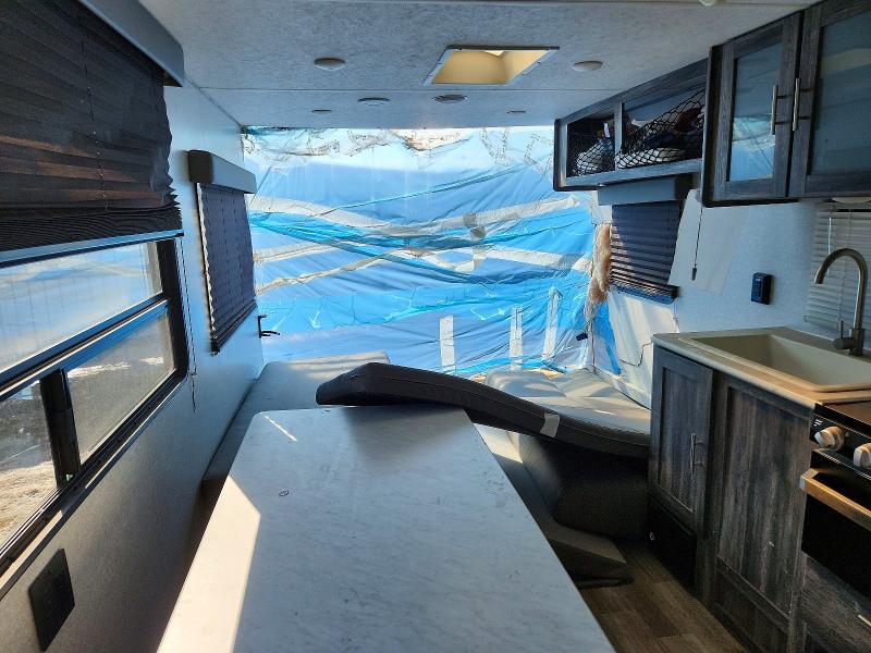 60244166 :رقم المزاد ، 4X4TWDB24LY093977 vin ، 2020 Wildwood Platinum مزاد بيع