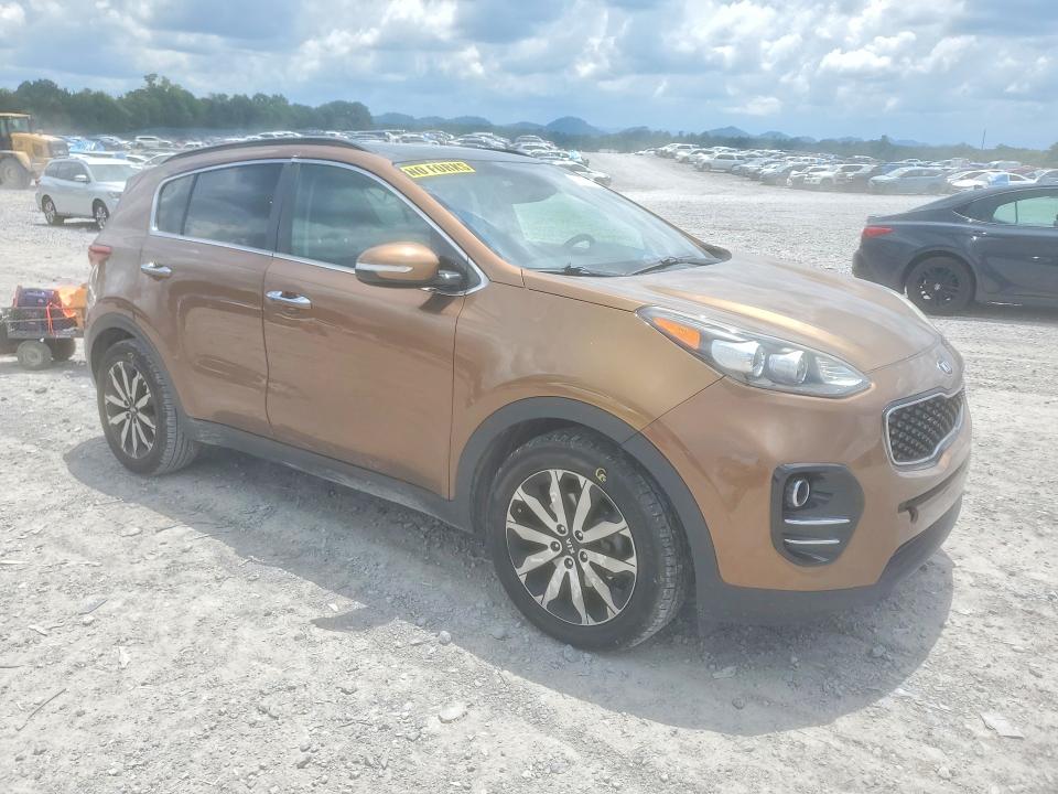61237016 :رقم المزاد ، KNDPN3AC5J7480202 vin ، 2018 Kia Sportage مزاد بيع