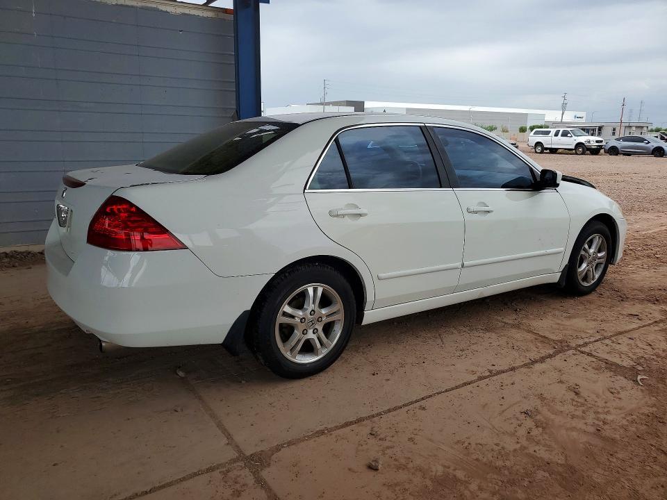 2007 Honda Accord მანქანა იყიდება აუქციონზე, vin: 1HGCM56707A197003, აუქციონის ნომერი: 62799076