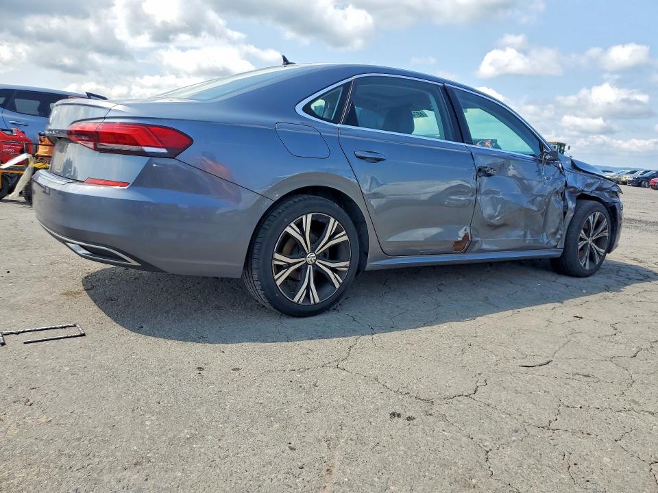 60749586 :رقم المزاد ، 1VWSA7A33MC001930 vin ، 2021 Volkswagen Passat مزاد بيع