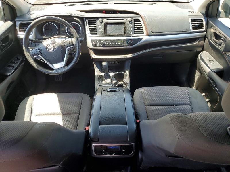 62872716 :رقم المزاد ، 5TDZARFH3JS037290 vin ، 2018 Toyota Highlander مزاد بيع
