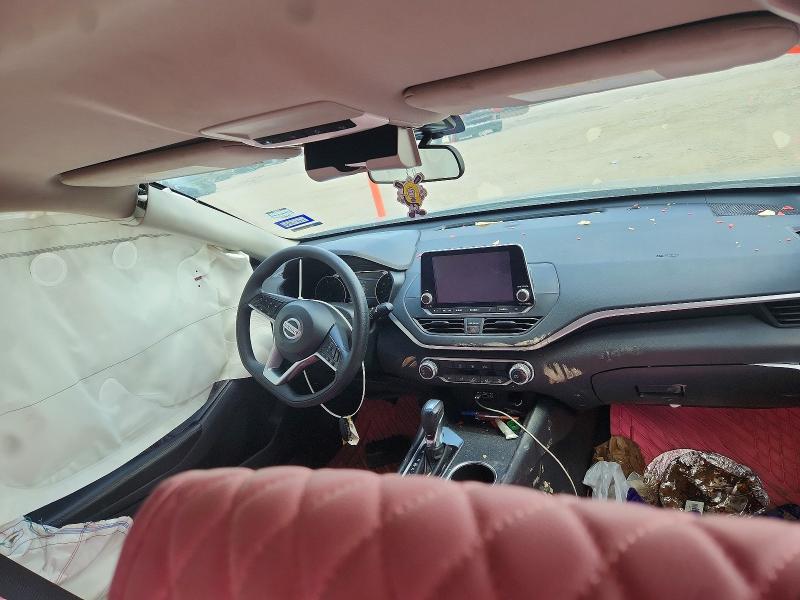 61621036 :رقم المزاد ، 1N4BL4DV5NN378067 vin ، 2022 Nissan Altima مزاد بيع
