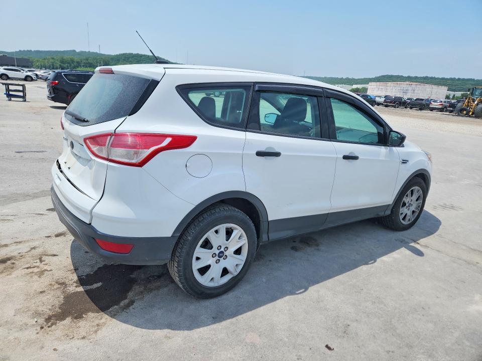 62252696 :رقم المزاد ، 1FMCU0F77GUA52679 vin ، 2016 Ford Escape مزاد بيع