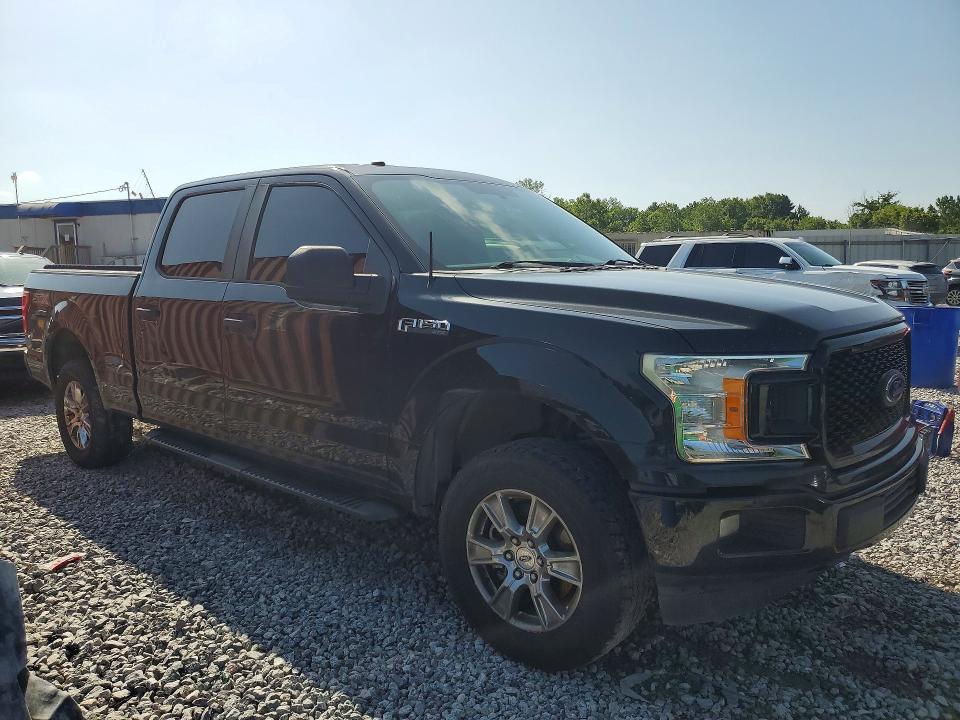 61368166 :رقم المزاد ، 1FTEW1C50JKD13766 vin ، 2018 Ford F150 مزاد بيع