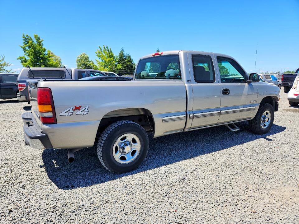 60028636 :رقم المزاد ، 2GCEK19T921401931 vin ، 2002 Chevrolet Silverado مزاد بيع