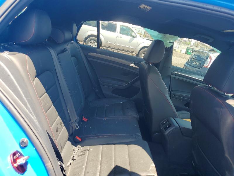 60710676 :رقم المزاد ، 3VW6T7AU5MM012298 vin ، 2021 Volkswagen Gti مزاد بيع