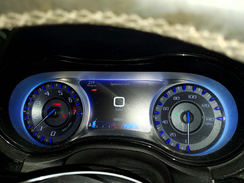 2018 Chrysler 300 მანქანა იყიდება აუქციონზე, vin: 2C3CCAGG8JH141672, აუქციონის ნომერი: 60830786