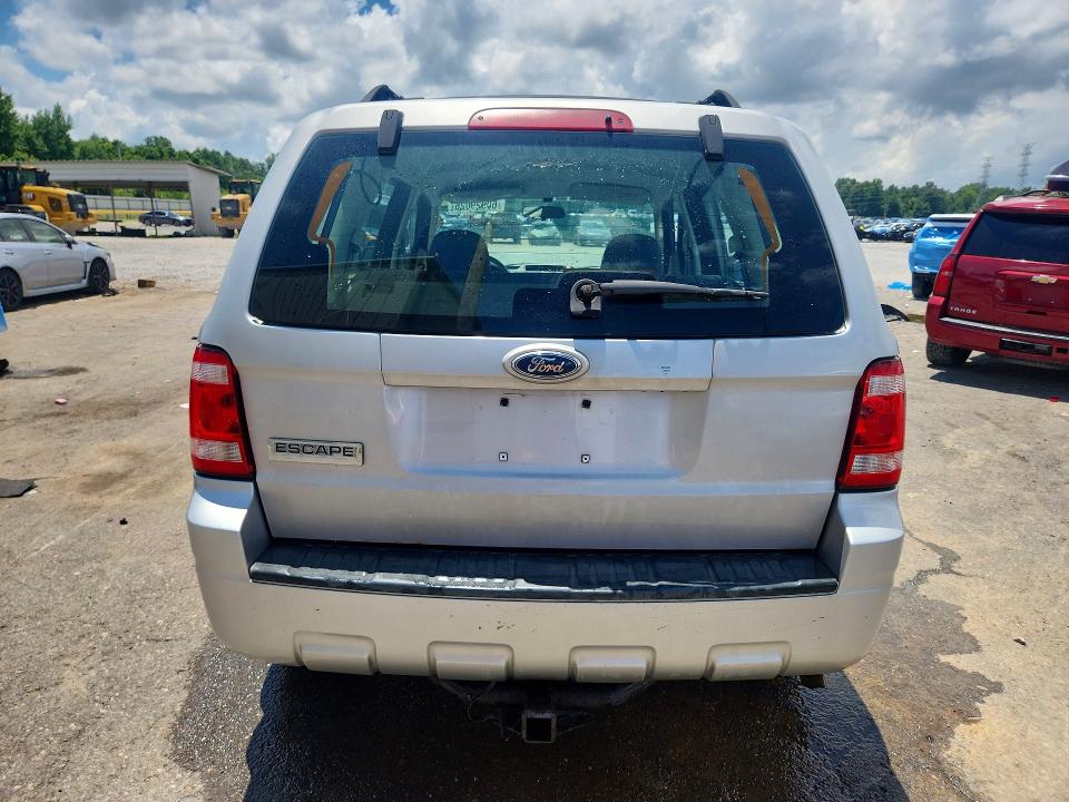 2009 Ford Escape მანქანა იყიდება აუქციონზე, vin: 1FMCU02779KD08243, აუქციონის ნომერი: 60929026