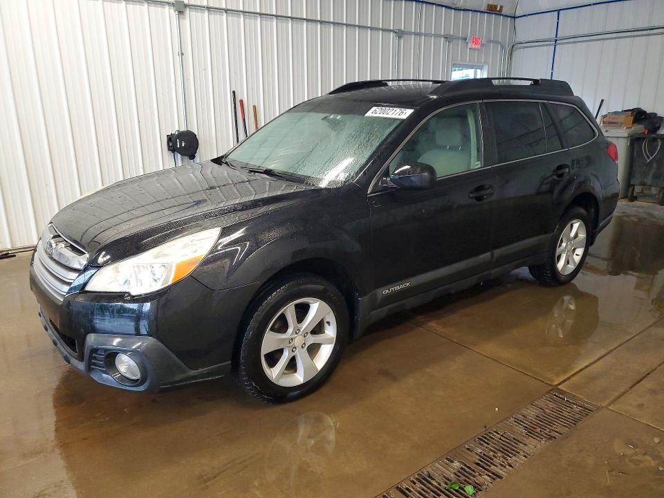 2013 Subaru Outback მანქანა იყიდება აუქციონზე, vin: 4S4BRBCC0D3323206, აუქციონის ნომერი: 62002176