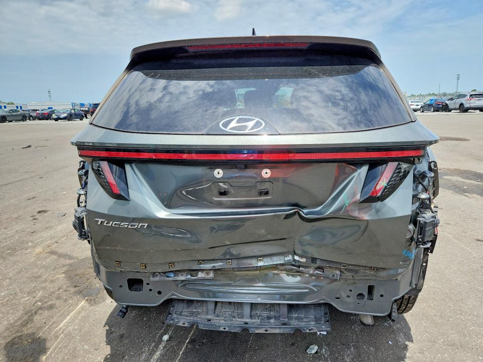 59061136 :رقم المزاد ، 5NMJB3AE3NH111403 vin ، 2022 Hyundai Tucson مزاد بيع