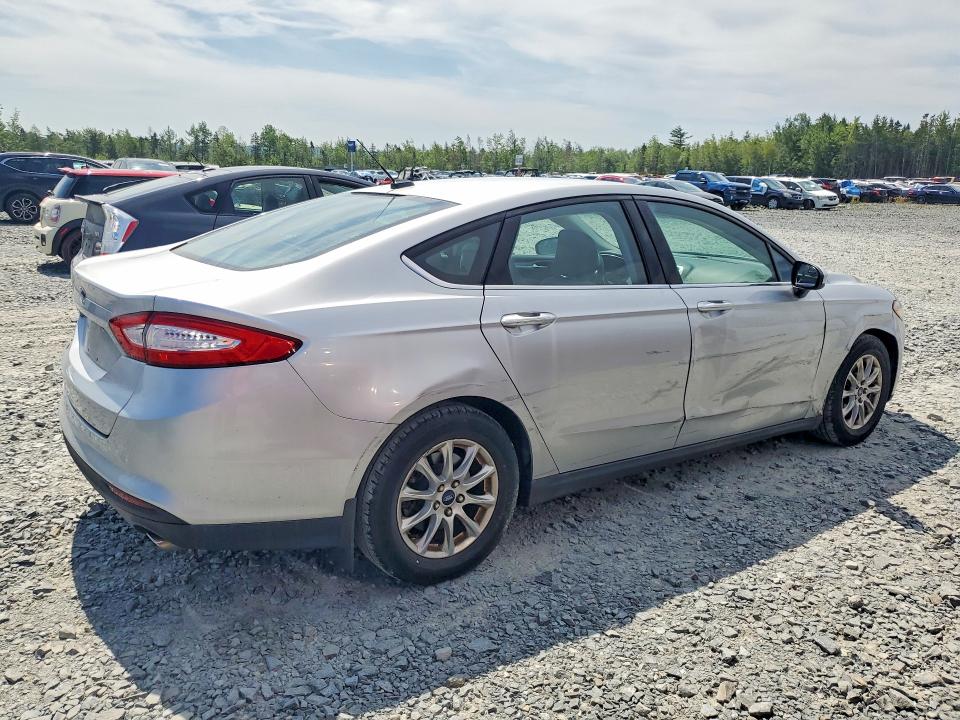 60574746 :رقم المزاد ، 1FA6P0G74F5119535 vin ، 2015 Ford Fusion مزاد بيع