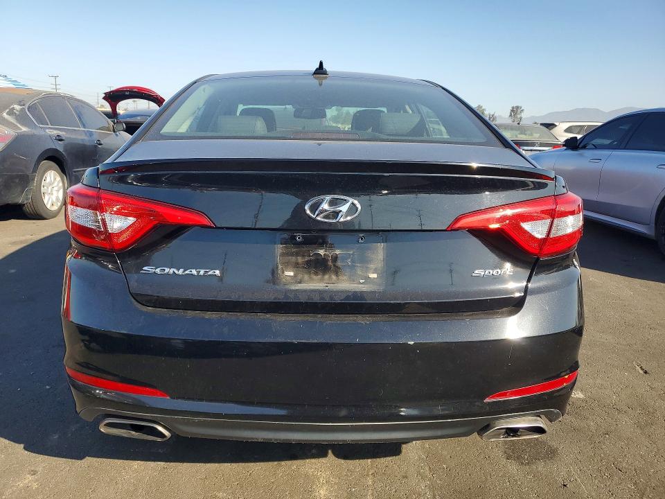 61178096 :رقم المزاد ، 5NPE34AF4HH573182 vin ، 2017 Hyundai Sonata مزاد بيع