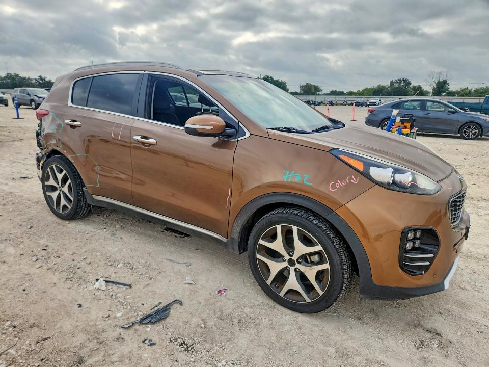Продажа на аукционе авто 2017 Kia Sportage, vin: KNDPR3A65H7212453, номер лота: 62783296