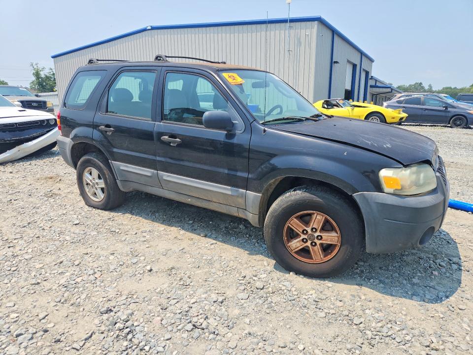 2005 Ford Escape მანქანა იყიდება აუქციონზე, vin: 1FMYU02Z35KD75729, აუქციონის ნომერი: 63180586