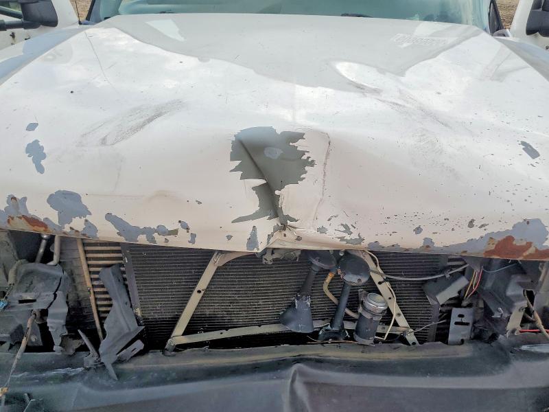 60989956 :رقم المزاد ، 1GBJC33D06F198777 vin ، 2006 Chevrolet Silverado مزاد بيع