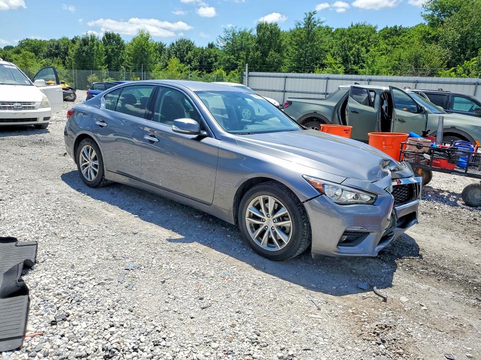 58997236 :رقم المزاد ، JN1CV7AP1JM240965 vin ، 2018 Infiniti Q50 مزاد بيع