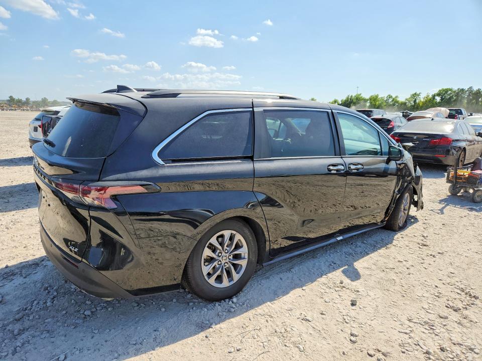 60799026 :رقم المزاد ، 5TDYRKEC0TS293021 vin ، 2026 Toyota Sienna مزاد بيع
