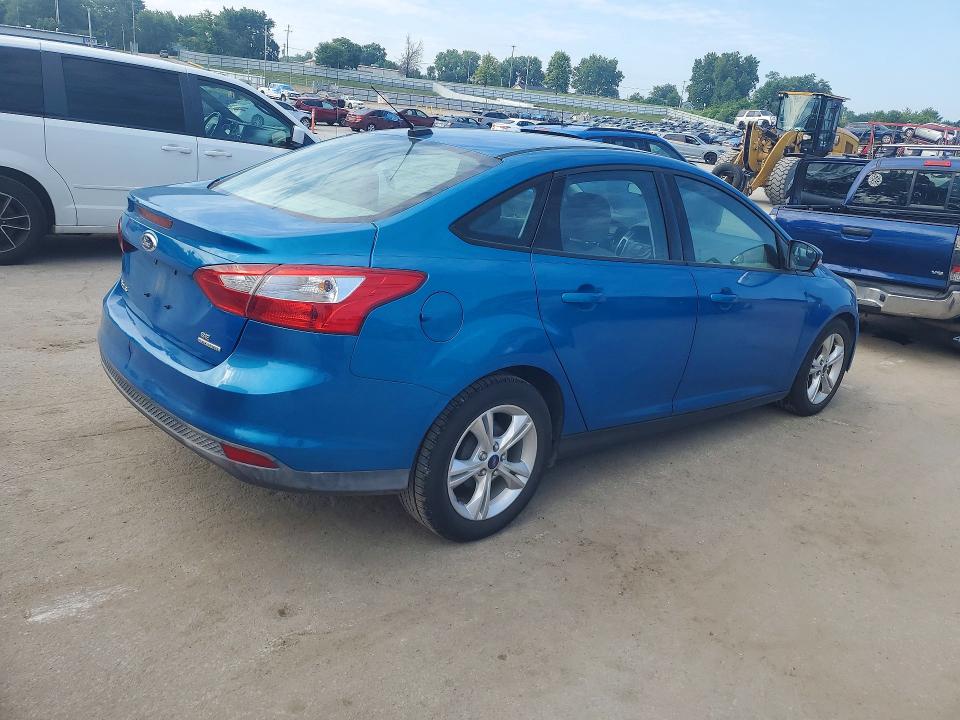 61369296 :رقم المزاد ، 1FADP3F27EL270751 vin ، 2014 Ford Focus مزاد بيع