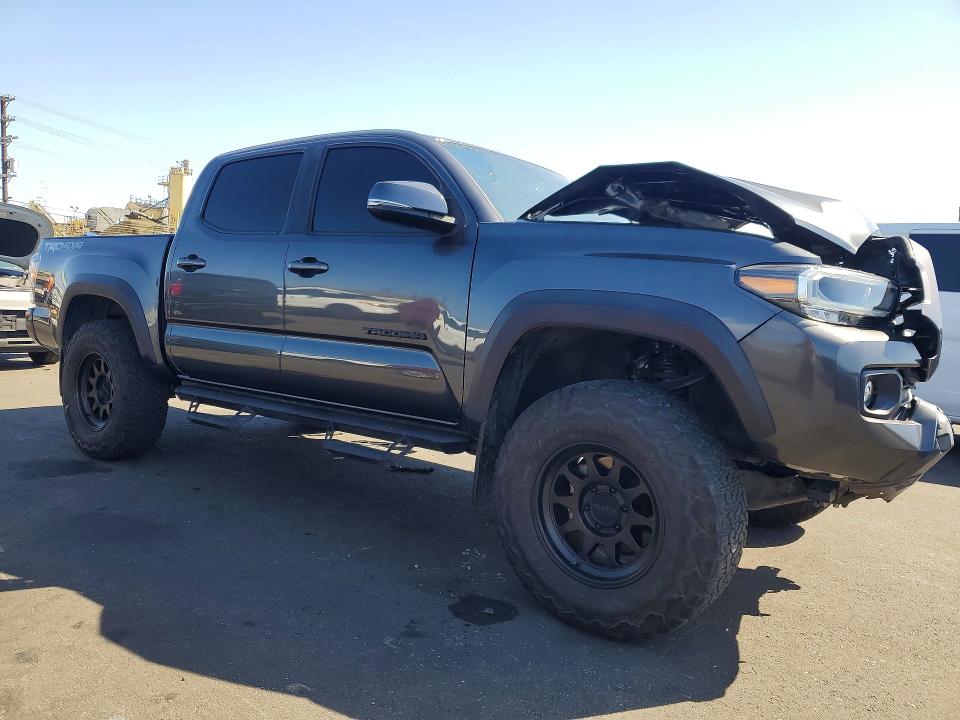 2022 Toyota Tacoma მანქანა იყიდება აუქციონზე, vin: 3TMCZ5AN8NM507808, აუქციონის ნომერი: 61721626