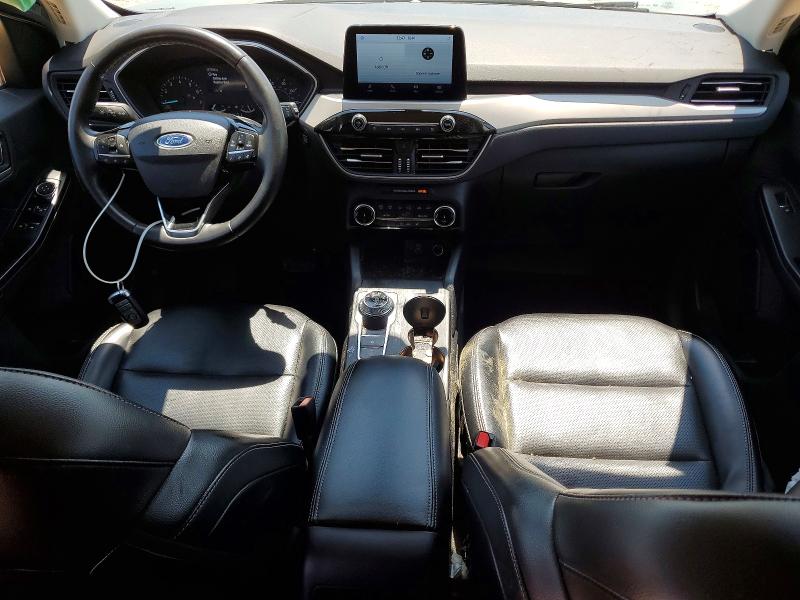 Продажа на аукционе авто 2022 Ford Escape, vin: 1FMCU9H95NUA44211, номер лота: 61138276