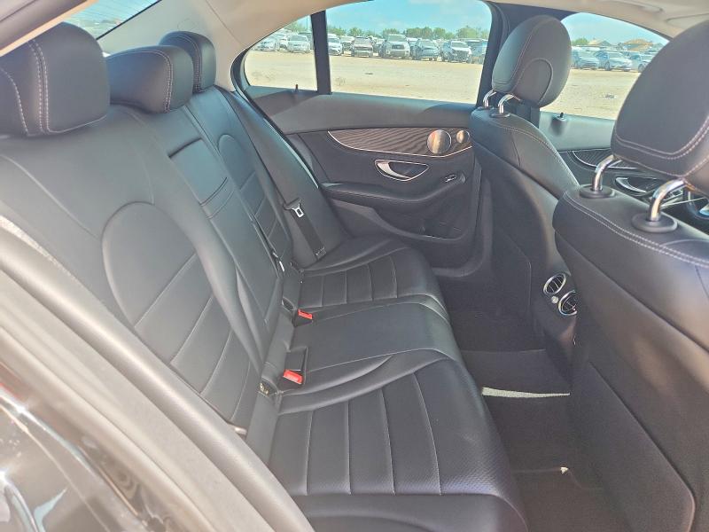 59862206 :رقم المزاد ، 55SWF4KB9FU093592 vin ، 2015 Mercedes-benz C مزاد بيع