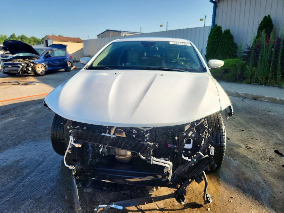 Продажа на аукционе авто 2016 Chrysler 200, vin: 1C3CCCCG9GN124350, номер лота: 62794806