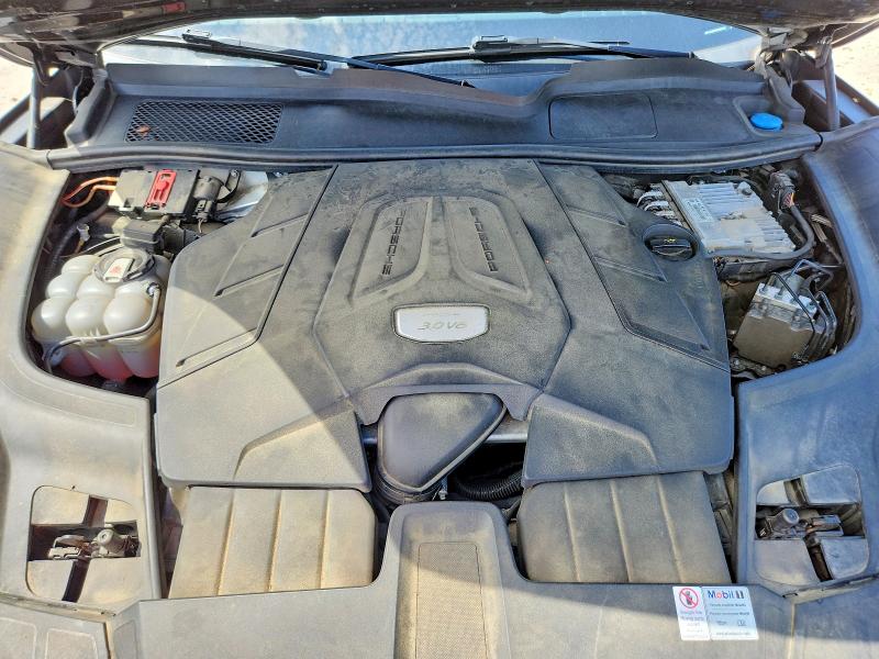 60698416 :رقم المزاد ، WP1AA2AY6KDA00905 vin ، 2019 Porsche Cayenne مزاد بيع