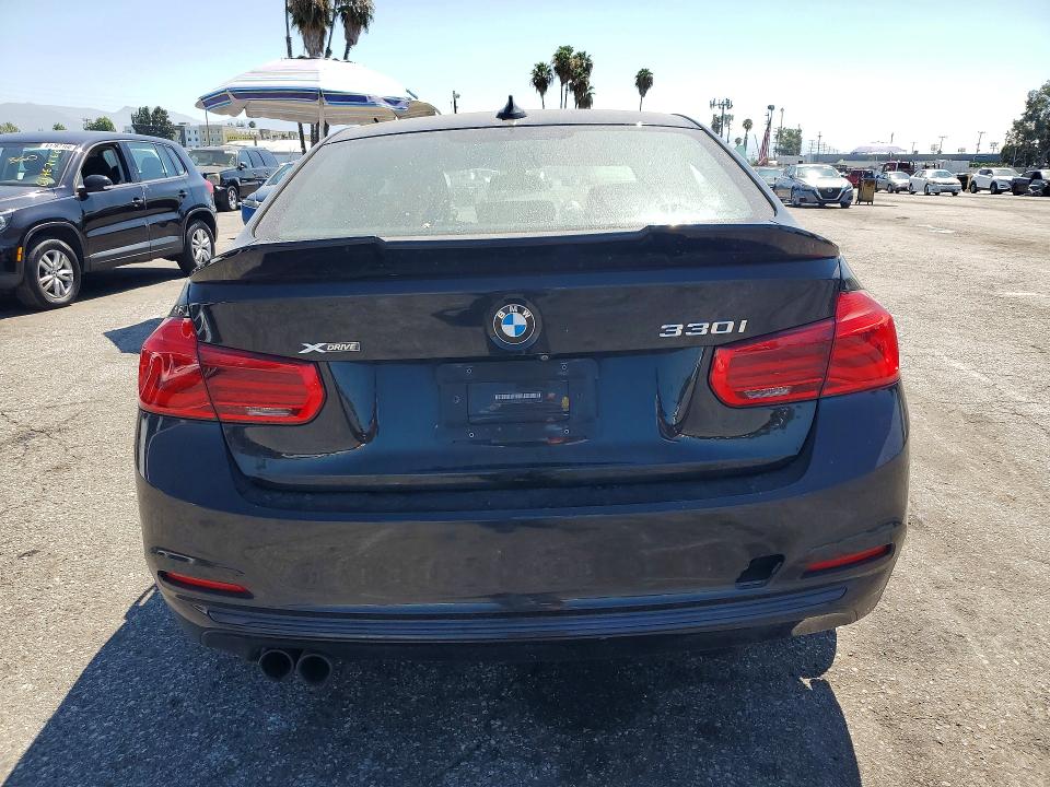 Продаж на аукціоні авто 2018 Bmw 330, vin: WBA8D9G56JNU72539, номер лоту: 61722676